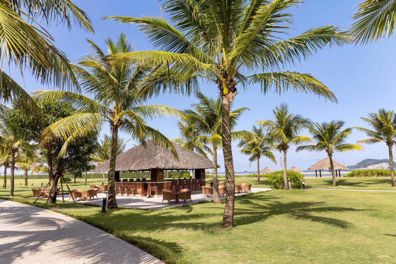 Melia Vinpearl Cua Hoi Beach Resort Cửa Lò Exterior foto